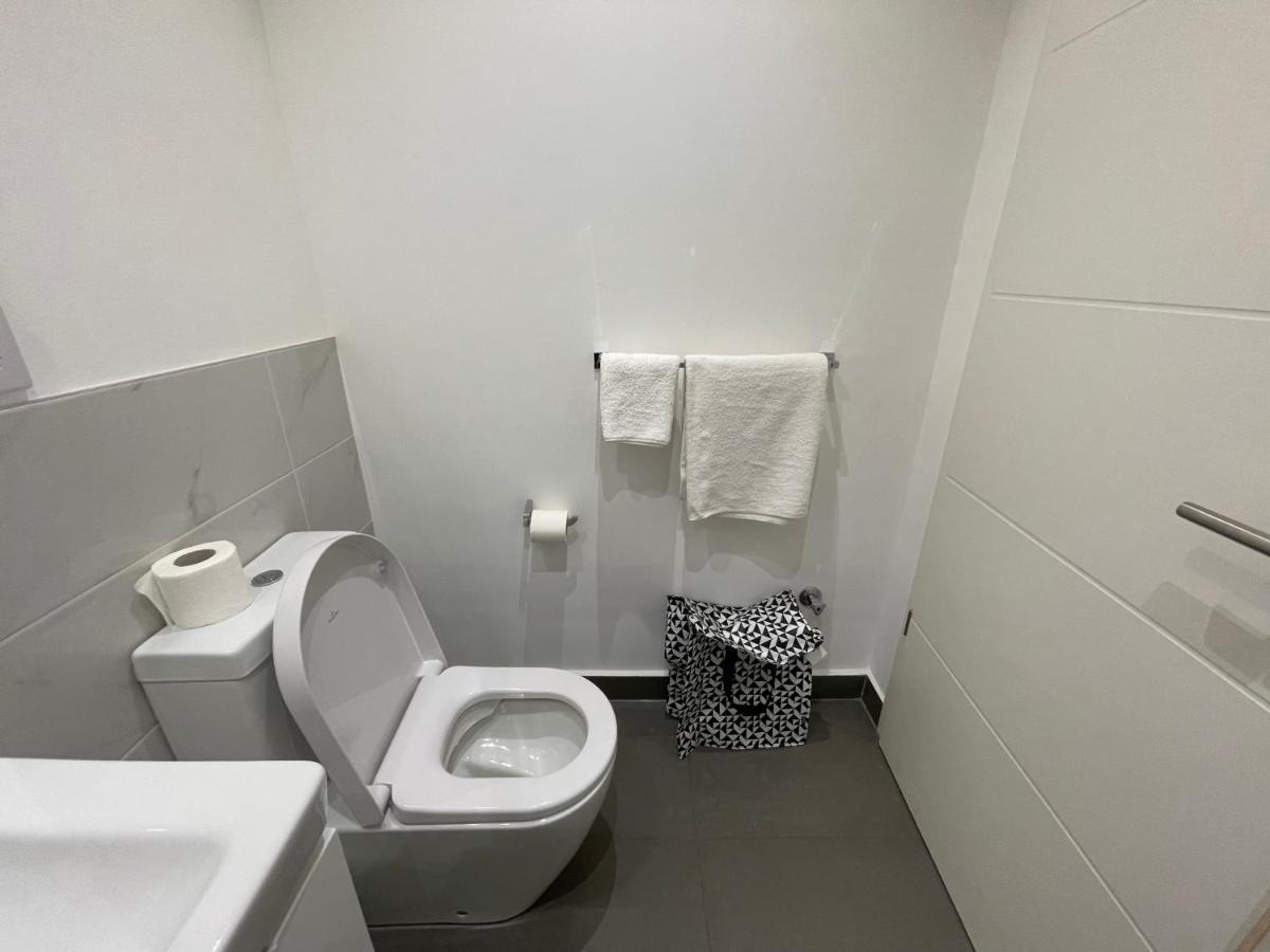 The Lennox Luxury Suites & Apartments Accra Exteriér fotografie